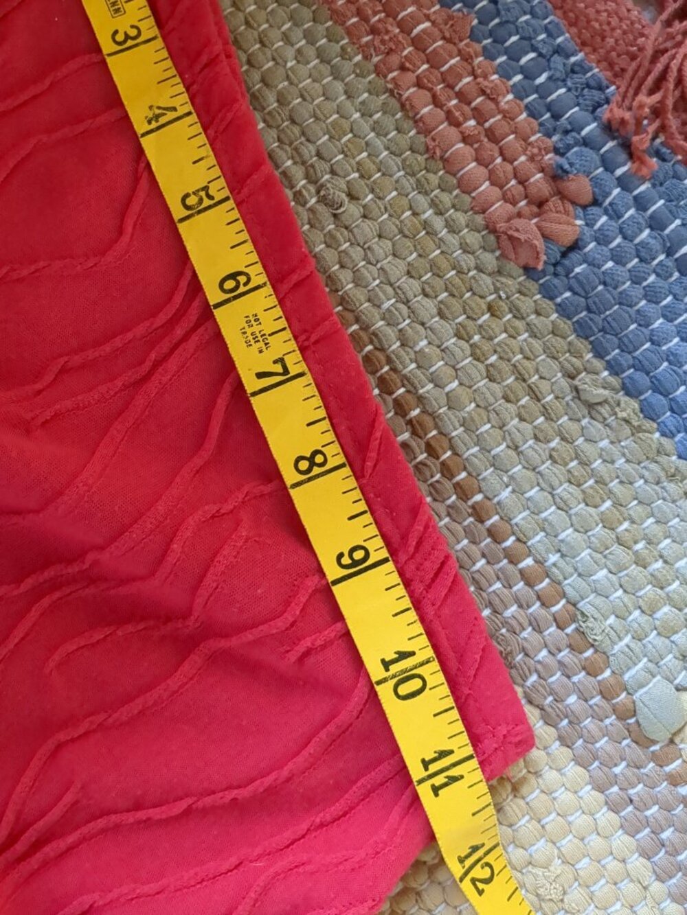 XL Flattering Red Top - Picture 8 of 9